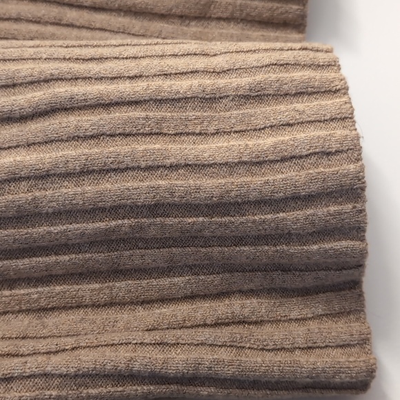 LOFT Color Block Sweater - Picture 3 of 3